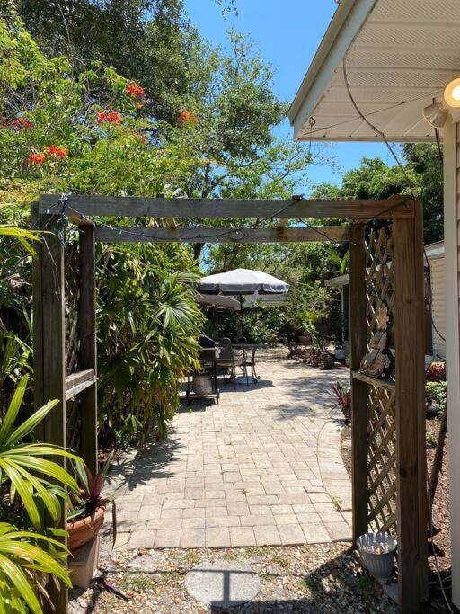 One Bed Suite Near Beaches And Downtown Sarasota Exteriör bild